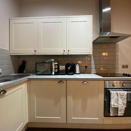 Stunning King Suite Apartment In The Heart Of Leeds City Center Exteriör bild