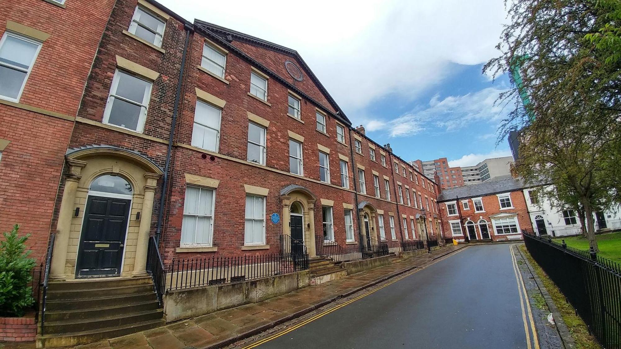 Stunning King Suite Apartment In The Heart Of Leeds City Center Exteriör bild