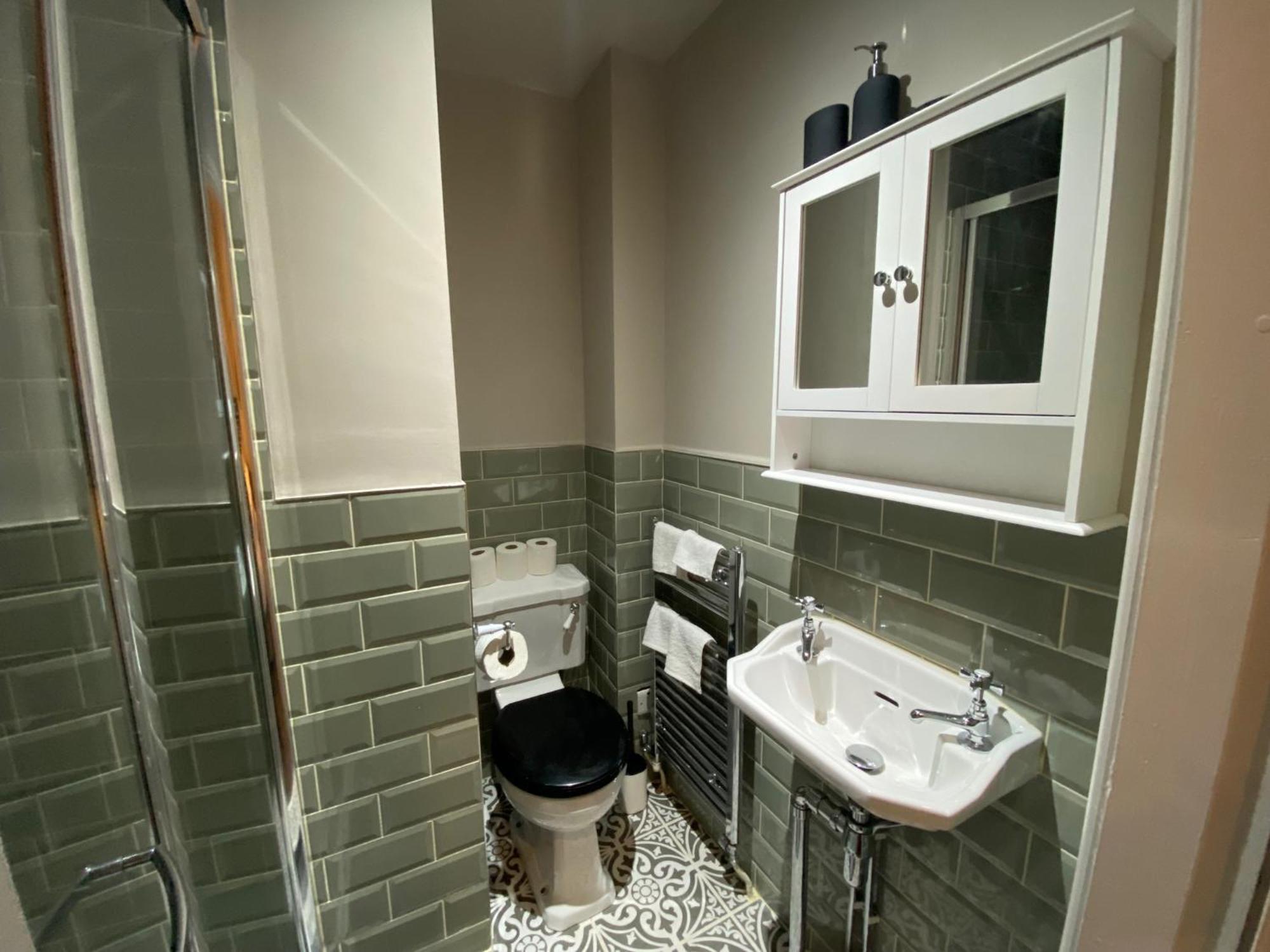 Stunning King Suite Apartment In The Heart Of Leeds City Center Exteriör bild